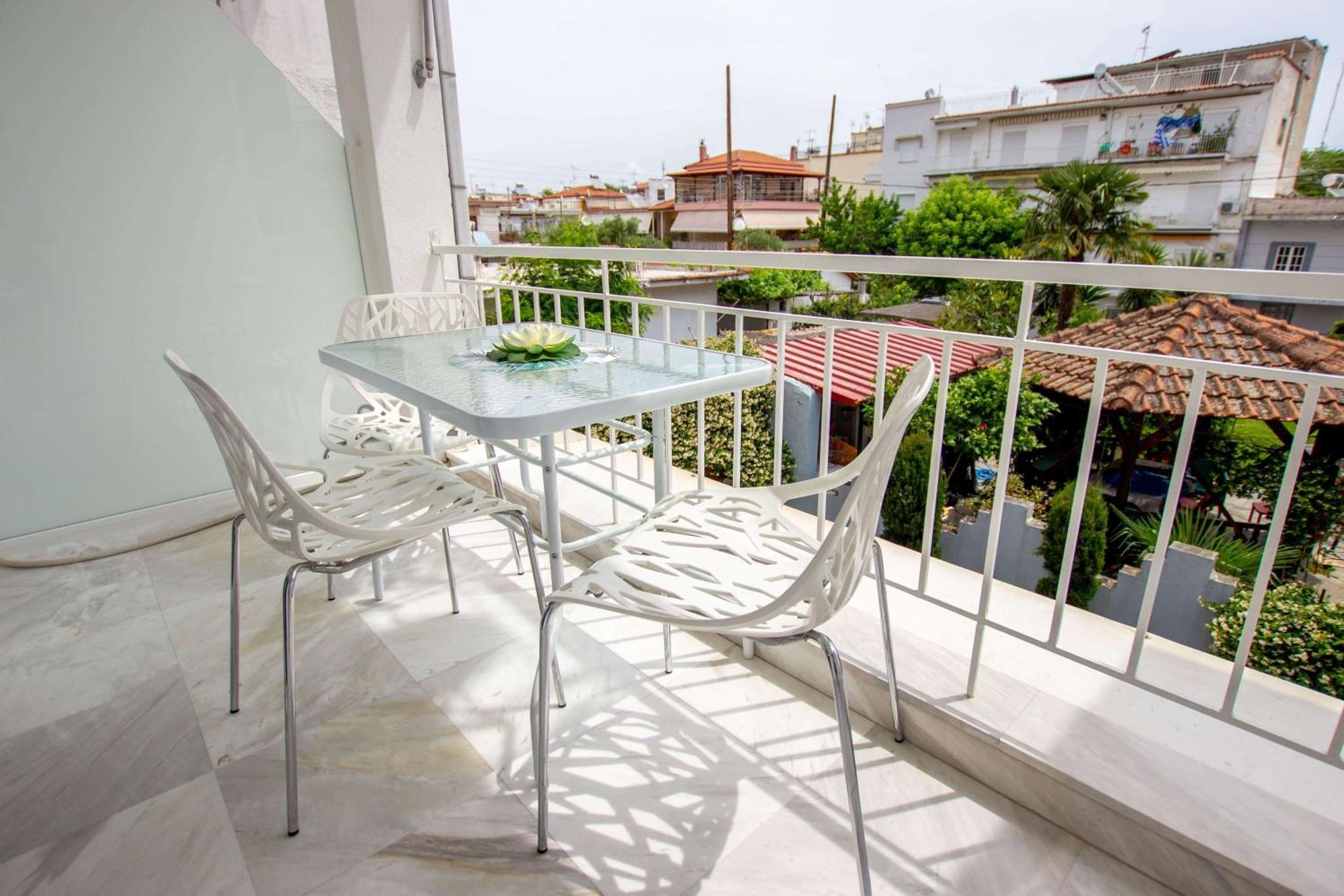 Ilion Luxury Apartments Asproválta Eksteriør billede