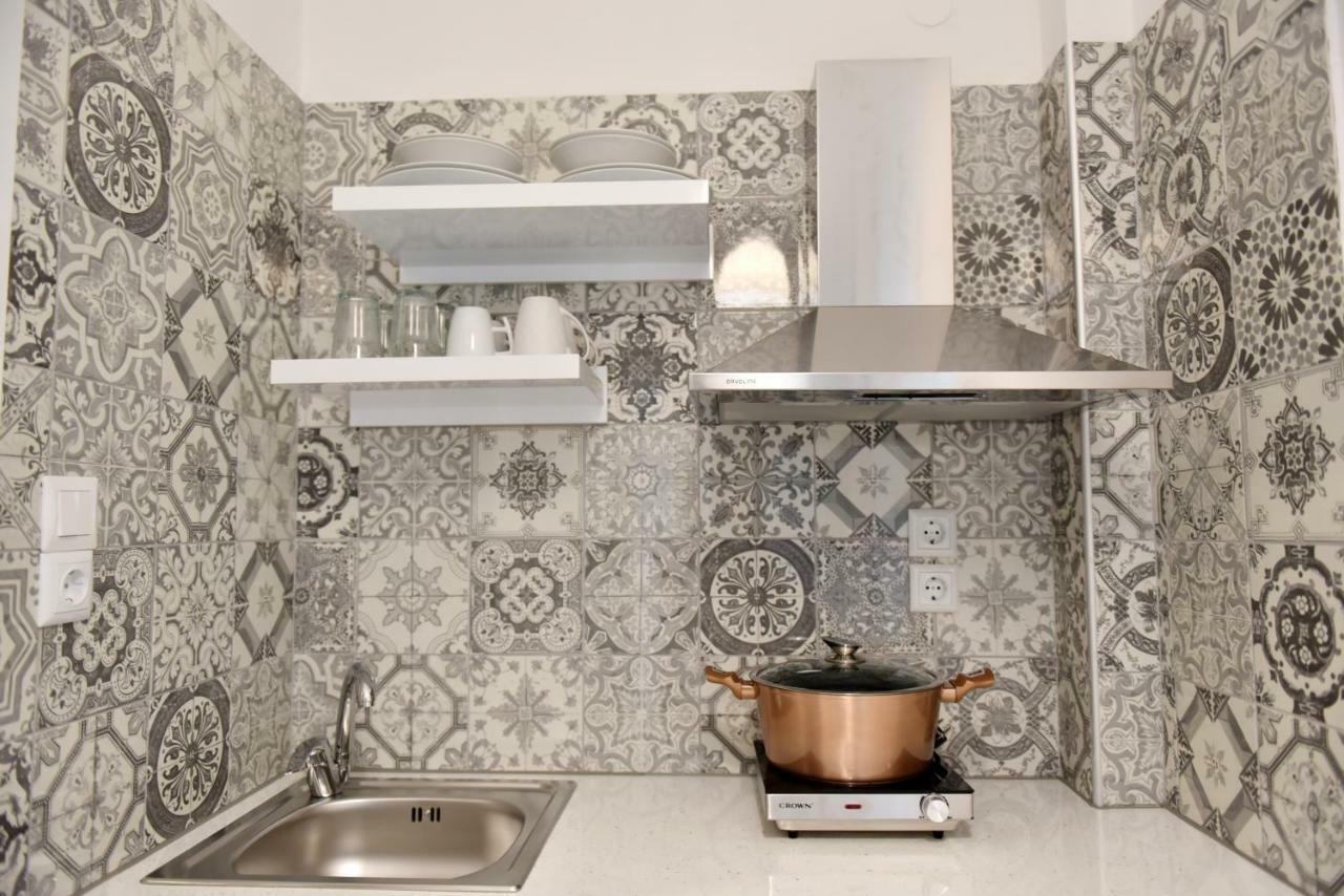 Ilion Luxury Apartments Asproválta Eksteriør billede